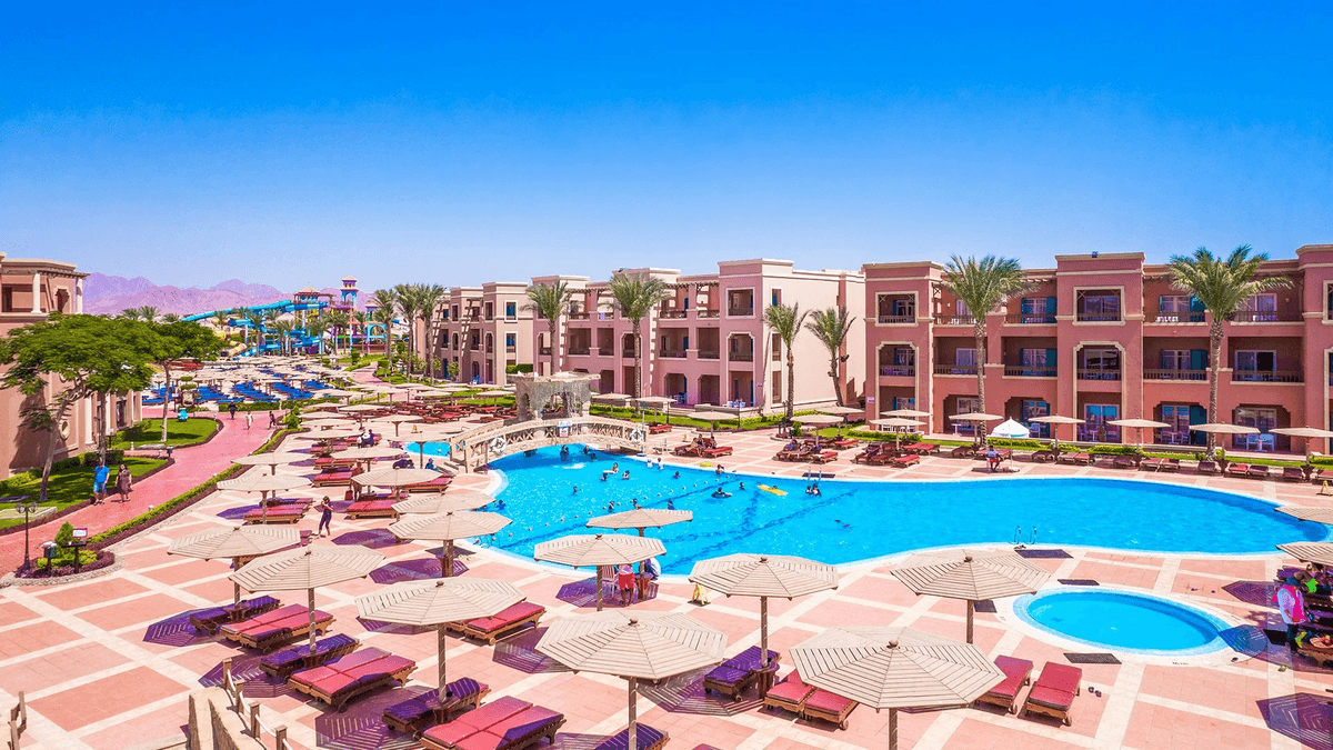 Charmillion Club Aqua Park 4*