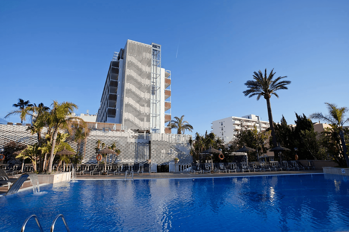 готель Bahía de Alcudia & Spa 4*